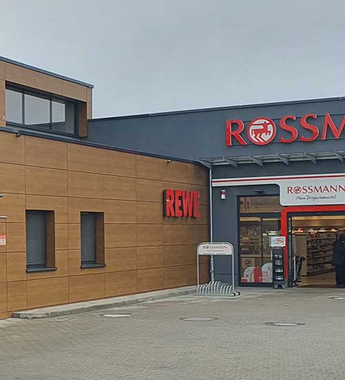 Fassadenbekleidung Rewe Filiale in Groitzsch